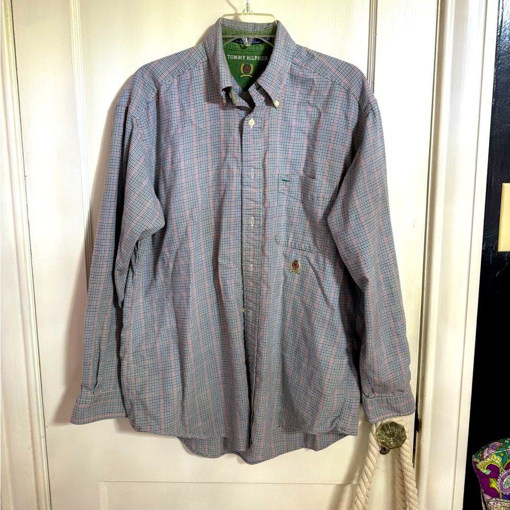 Tommy Hilfiger Men’s Shirt.‎ Size M